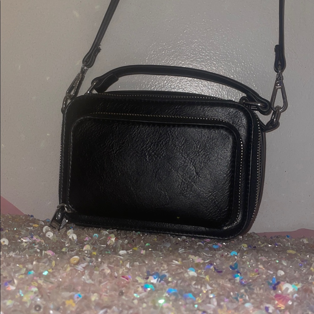 Kelsey Crossbody Bag